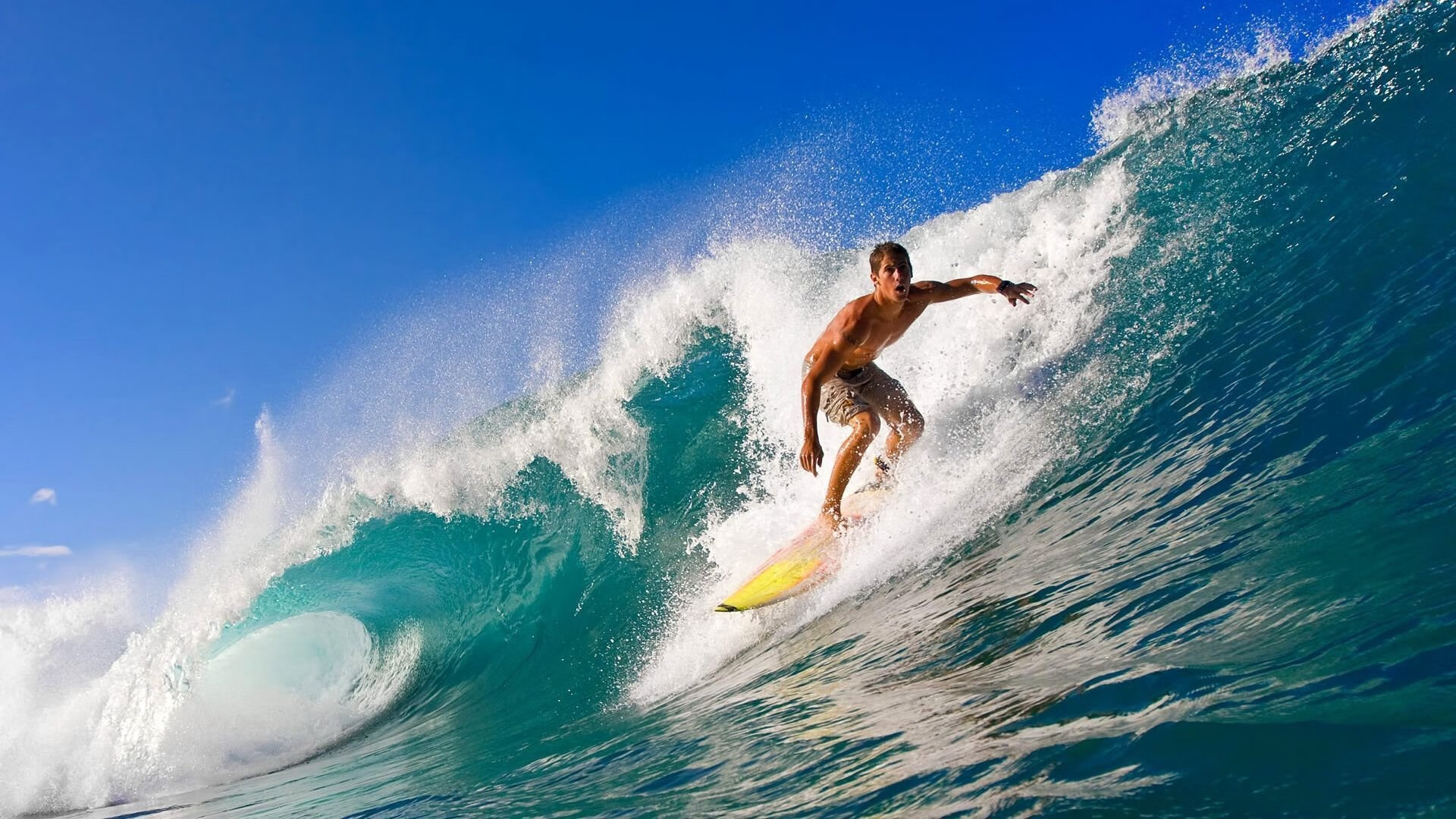 糖果传奇“甜蜜精英赛”，玩家激烈争夺第一名，糖果传奇道具介绍